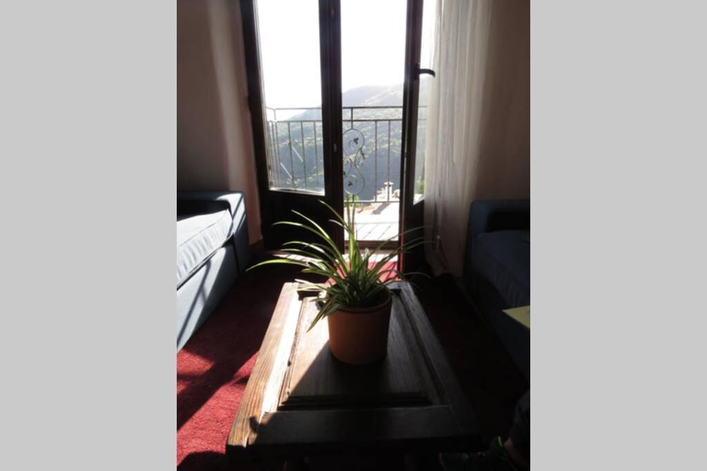 הוילה בוביון Casa La Solea. Vistas Al Pueblo Y La Sierra מראה חיצוני תמונה